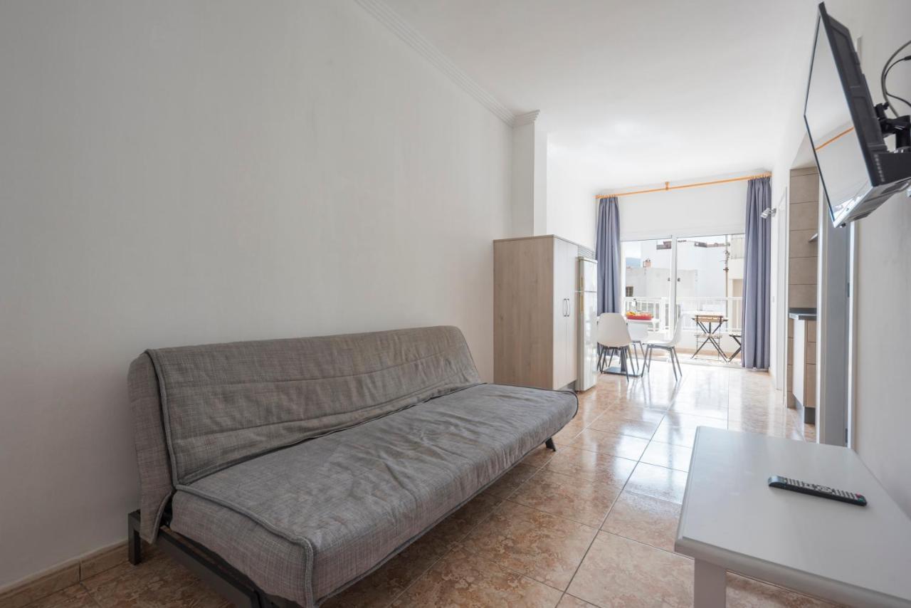 Eurosant Playas Apartment Плая де Сан Хуан Екстериор снимка
