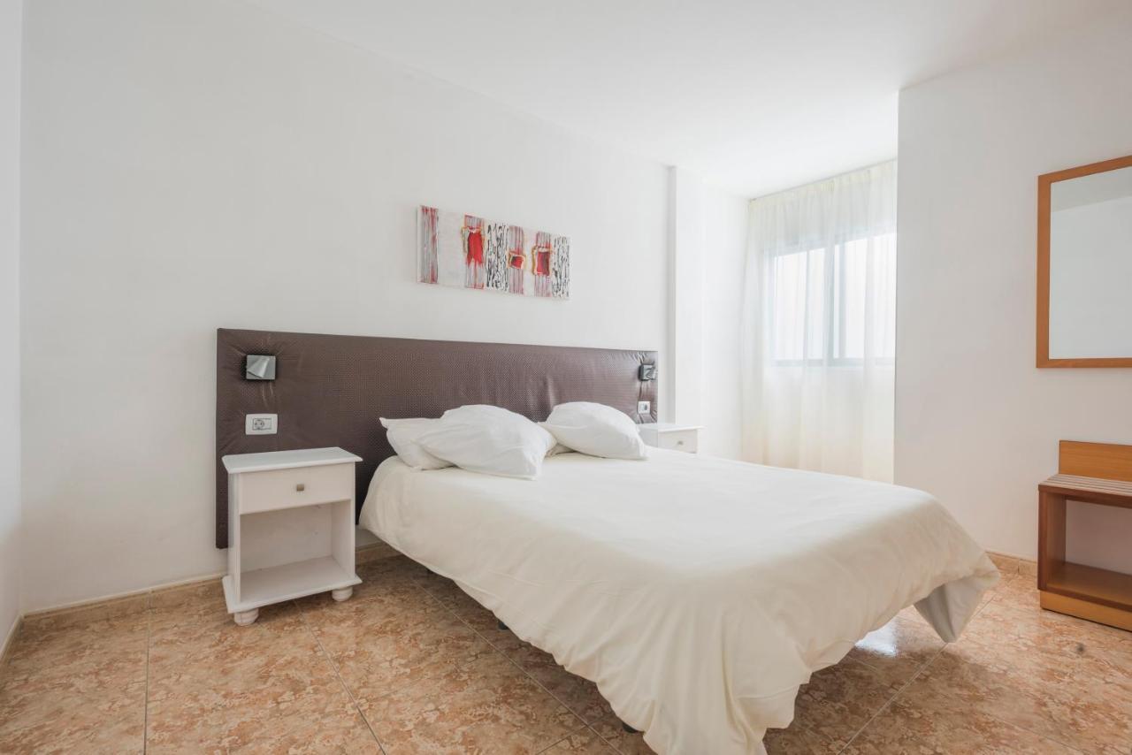Eurosant Playas Apartment Плая де Сан Хуан Екстериор снимка