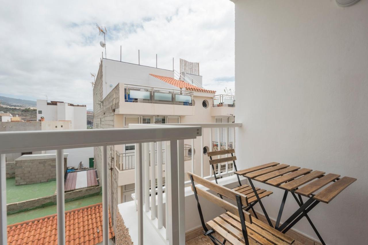 Eurosant Playas Apartment Плая де Сан Хуан Екстериор снимка