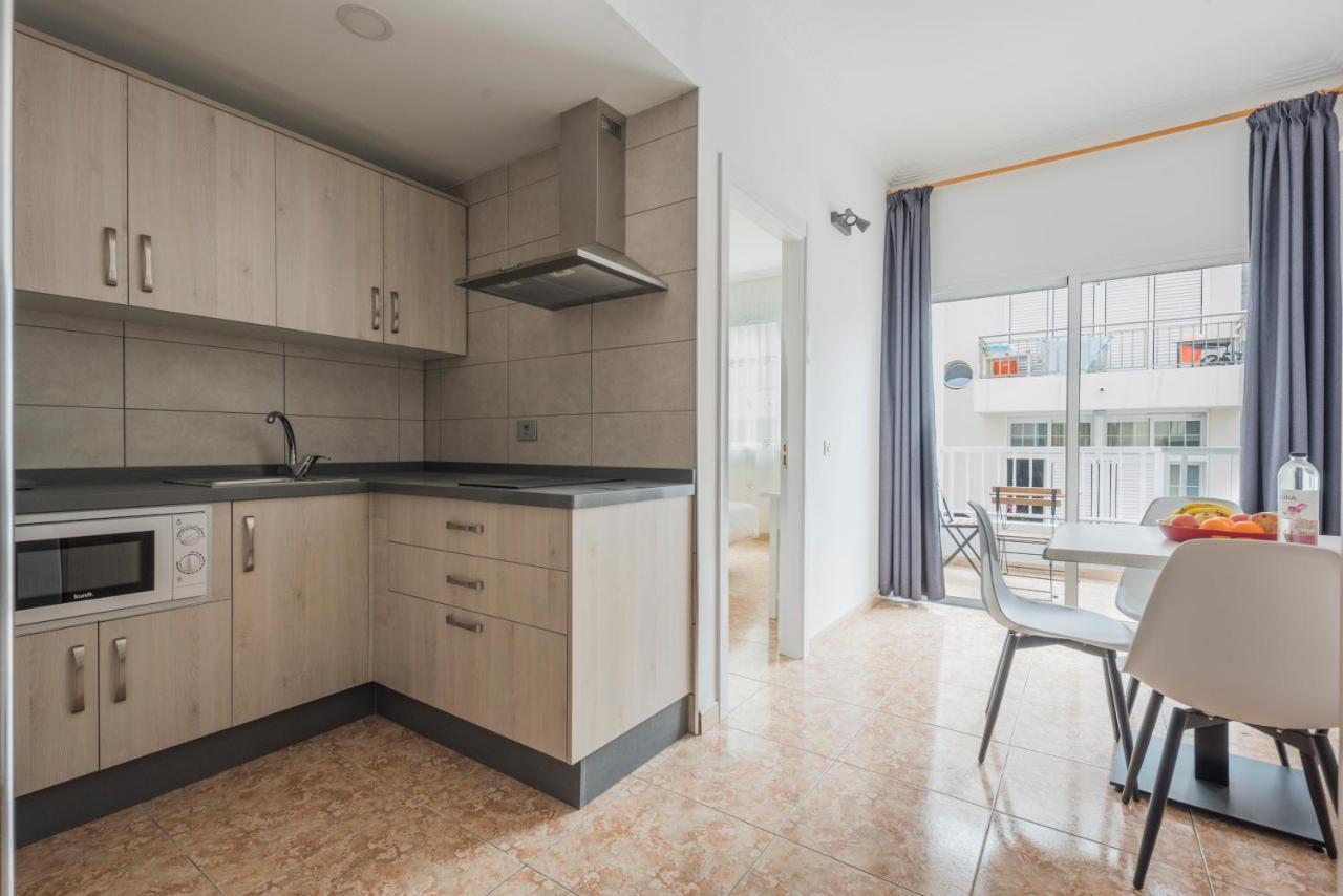 Eurosant Playas Apartment Плая де Сан Хуан Екстериор снимка