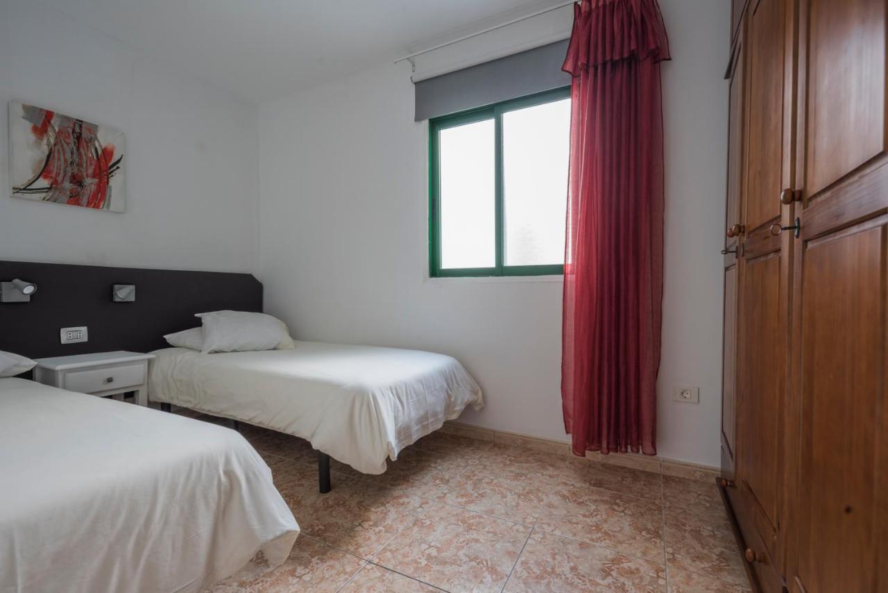 Eurosant Playas Apartment Плая де Сан Хуан Екстериор снимка